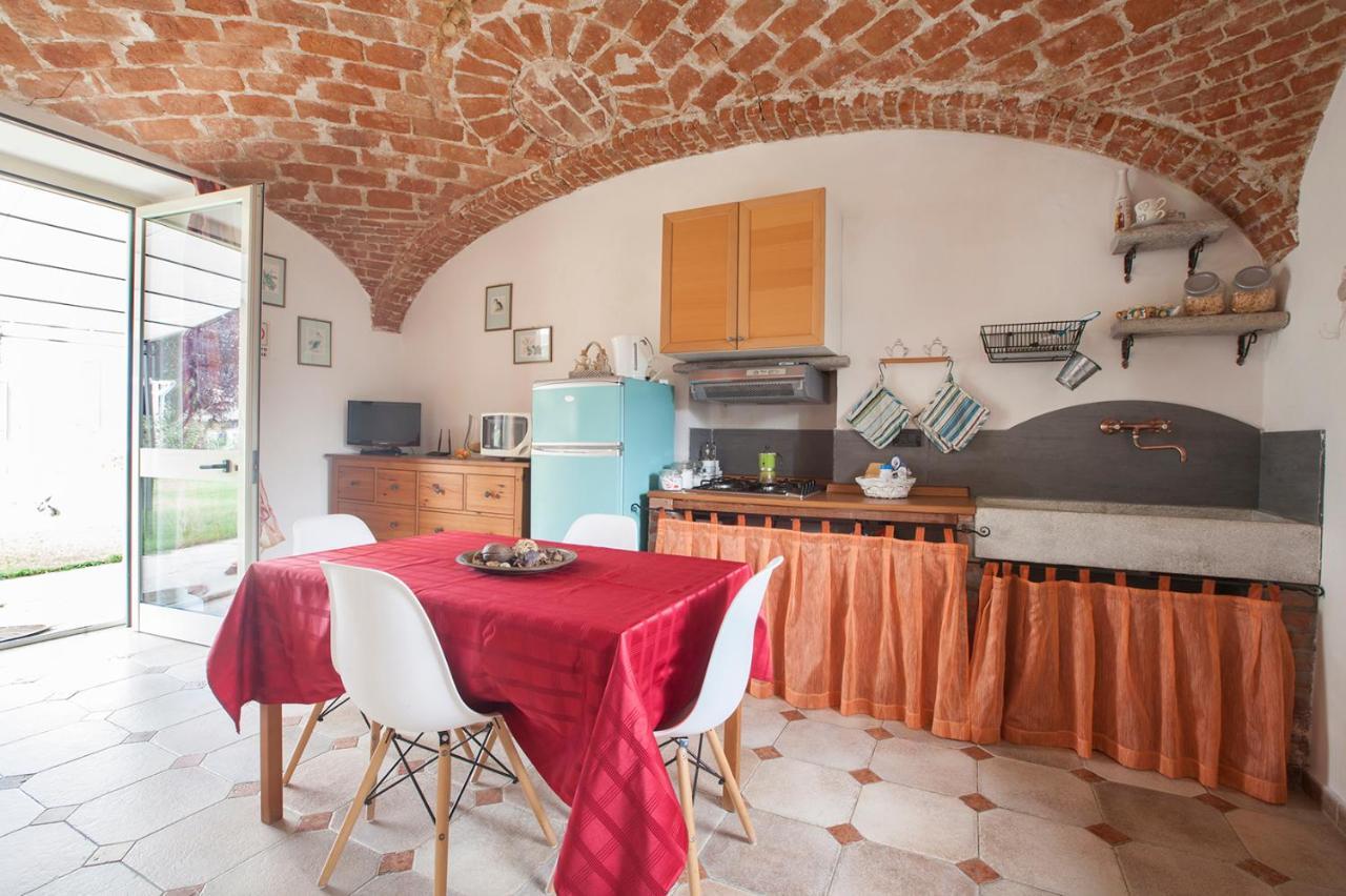 Cascina Belvedere Quargnento Exterior photo