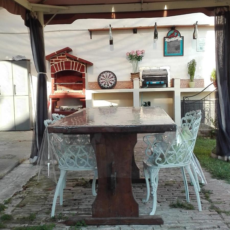 Cascina Belvedere Quargnento Exterior photo