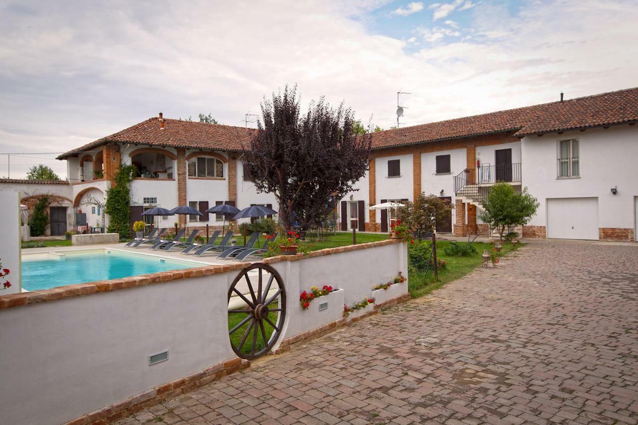 Cascina Belvedere Quargnento Exterior photo